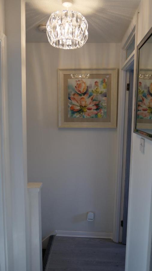 Milton Keynes Luxury Short Stay House With Wifi And Free Parking Wolverton  Zewnętrze zdjęcie